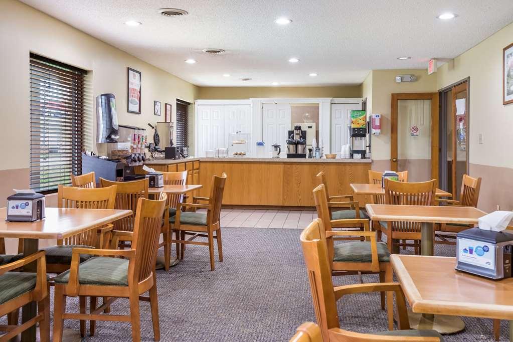 Econo Lodge Inn & Suites East Νόξβιλ Εστιατόριο φωτογραφία