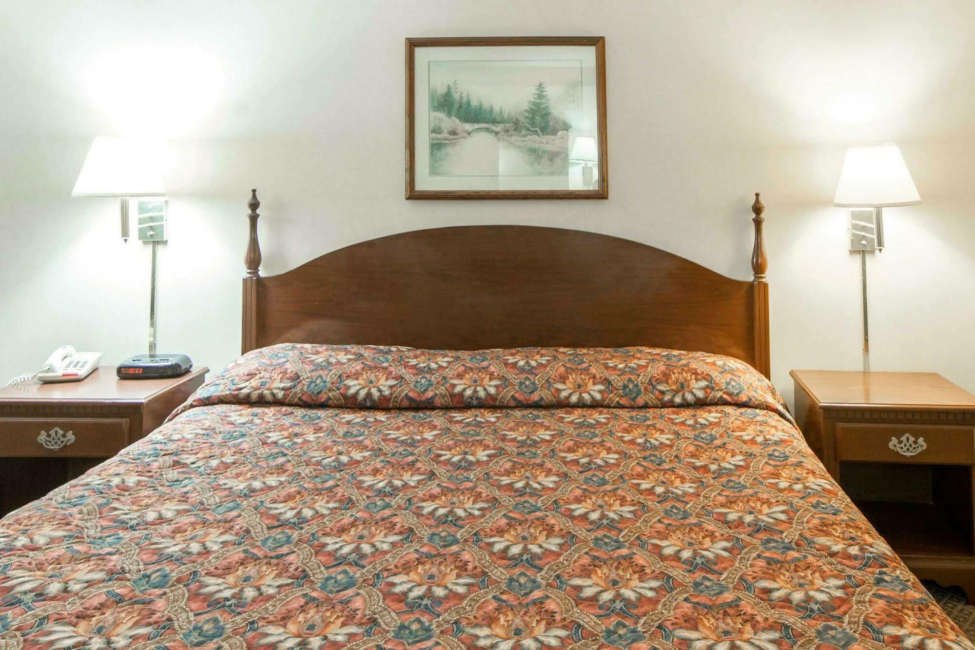 Econo Lodge Inn & Suites East Νόξβιλ Εξωτερικό φωτογραφία