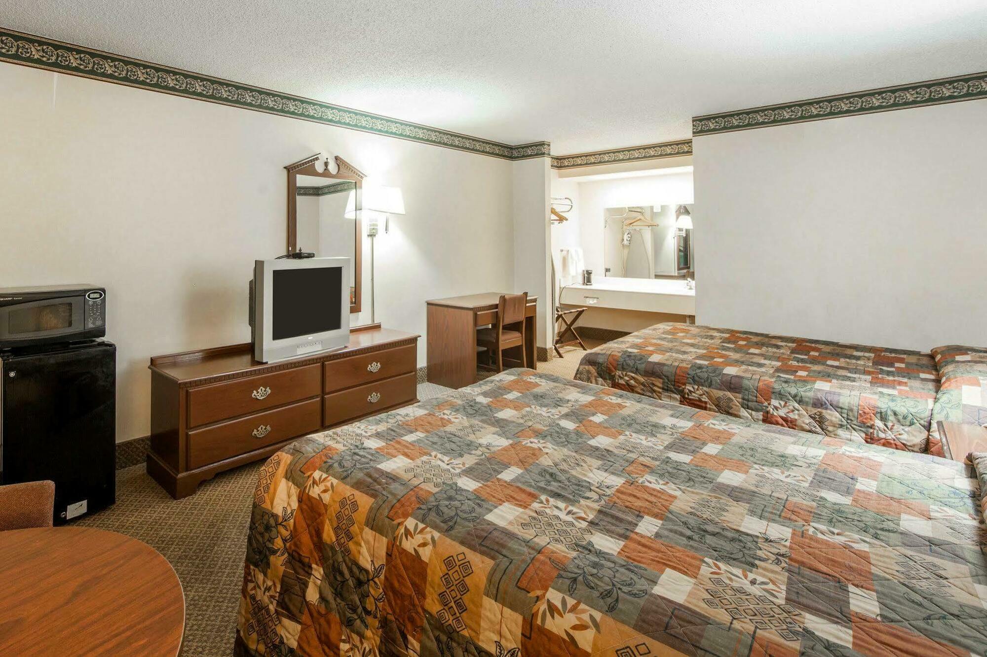 Econo Lodge Inn & Suites East Νόξβιλ Εξωτερικό φωτογραφία